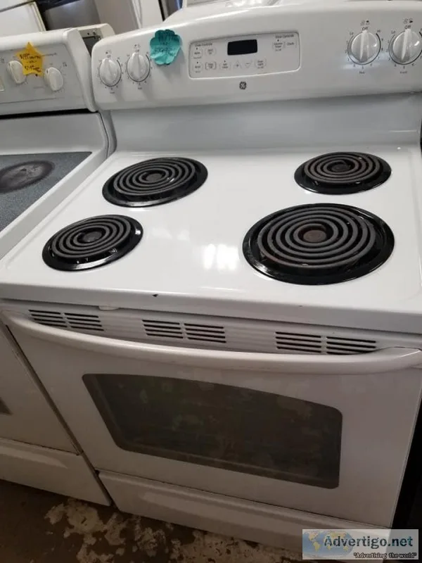 White coil top stove