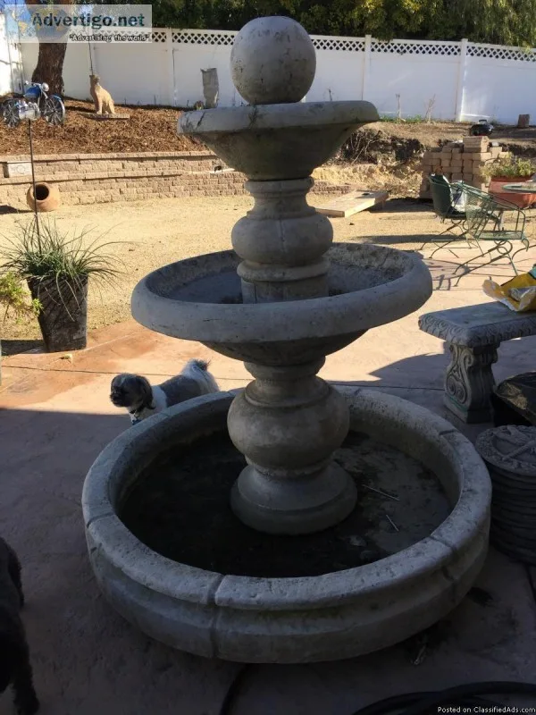 ESTATE FOUNTAIN