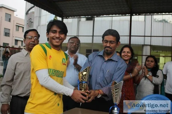 Top b school in Kolkata
