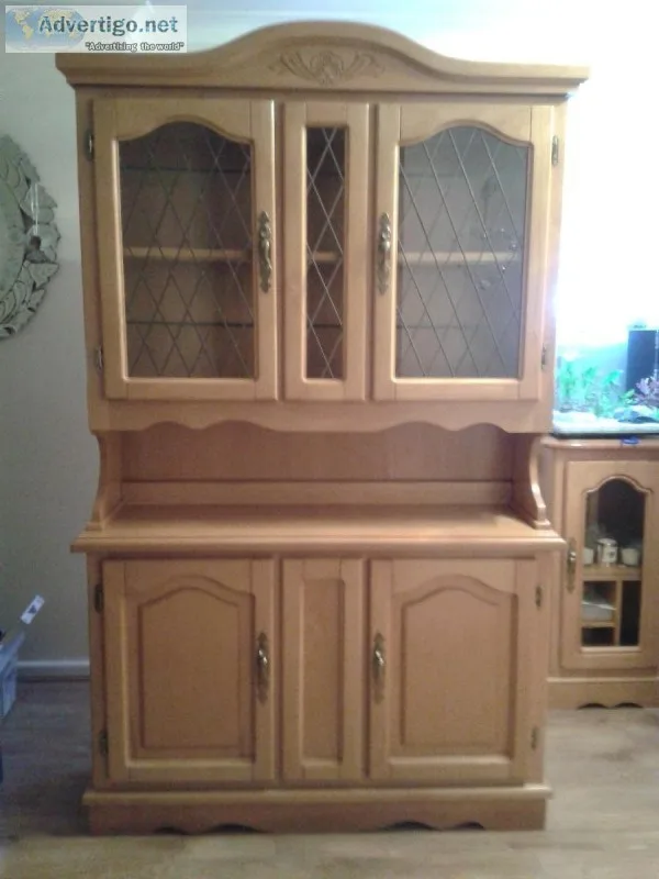 solid pine lounge unit 2 piece  vgc very heavy