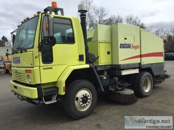 2003 Eagle Sweeper (ID 9146) (Loc E-10) (18-3592 DOT)