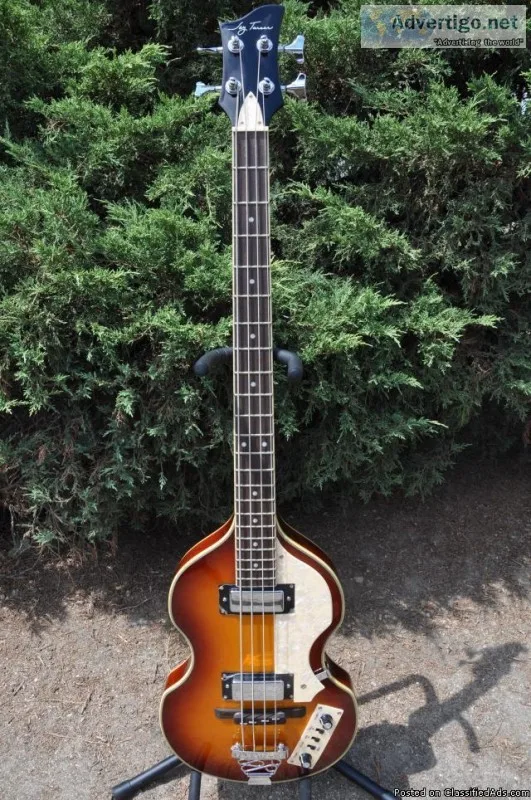 Jay Turser Violin Electric Bass