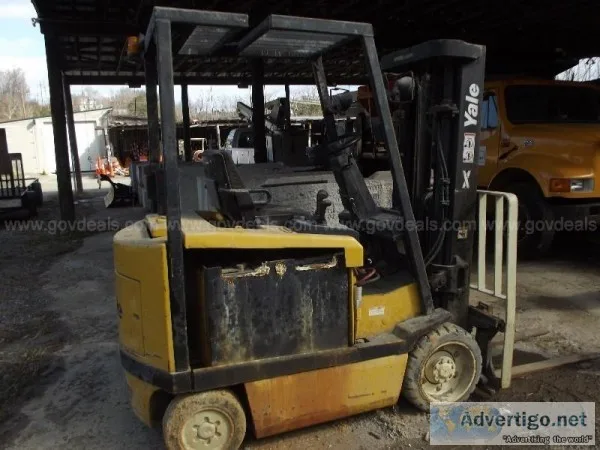Forklift