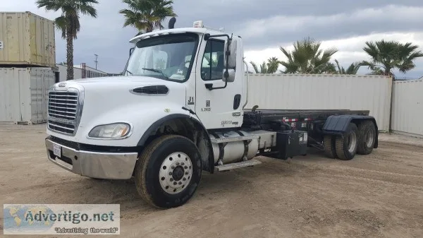 2009 FREIGHTLINER BUSINESS CLASS M2 112 ROLLOFF TRUCK 8286