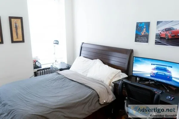 3750 - 2 Bedrooms Apartment in East Village