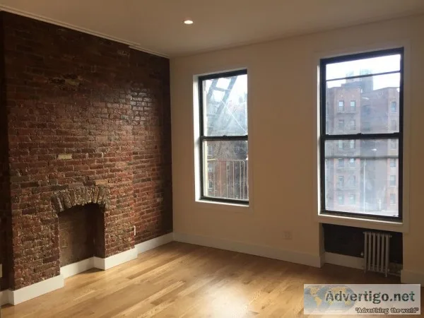 4650 - 2 Bedrooms Apartment in West Village