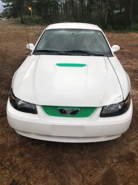 2002 Ford Mustang Coupe