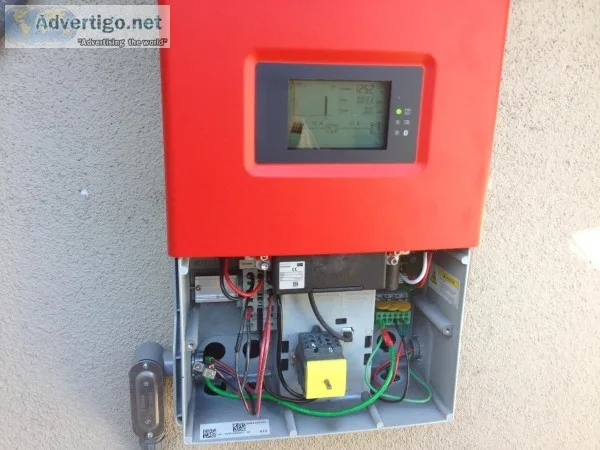 solar technician repair troubleshoot system