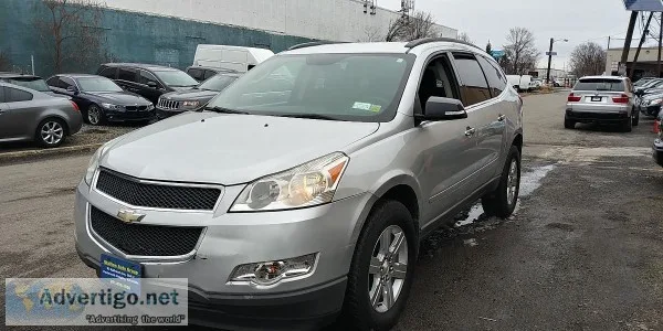 2010 Chevy Traverse LT FWD