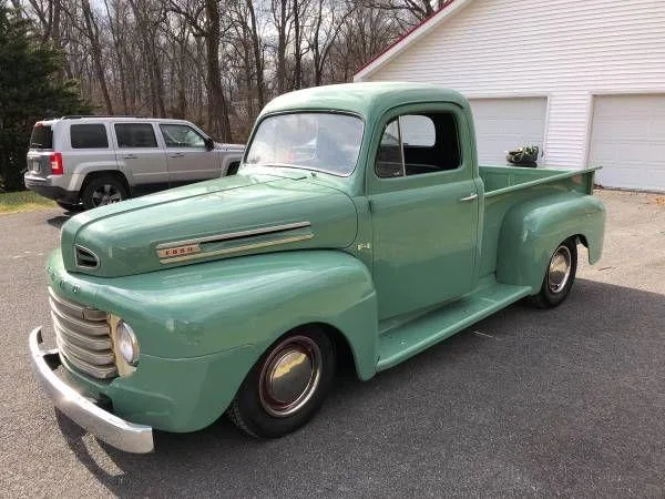1948 Ford F1