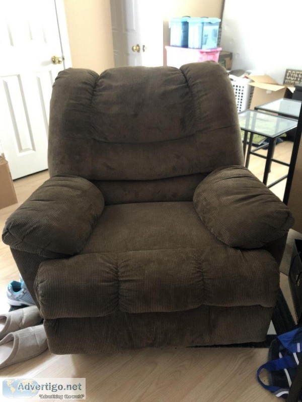 MOVING SALE