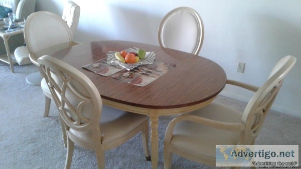 Dining set with 4 chairs