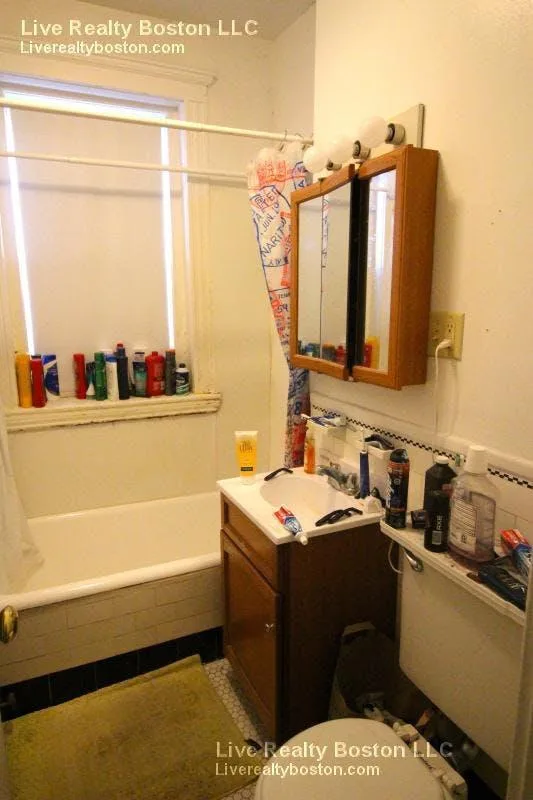 Need a Summer Sublet