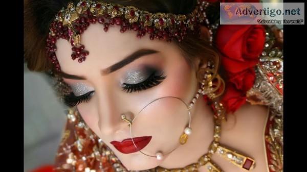 Makeup artist in east delhi