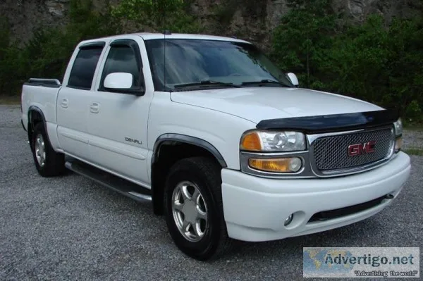 2005 GMC Sierra 1500 White Pickup