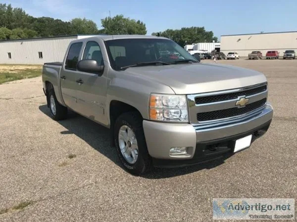 2007 Chevrolet Silverado 1500 Silver Pickup Truck
