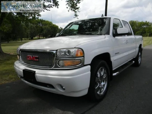 2006 GMC Sierra 1500 Denali White Truck Pickup