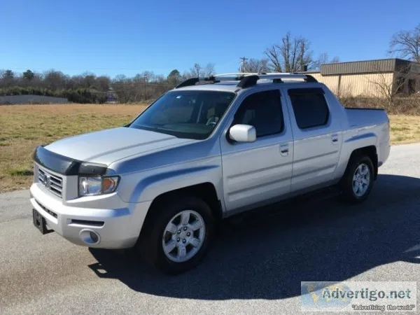 2006 Honda Ridgeline Silver Pickup
