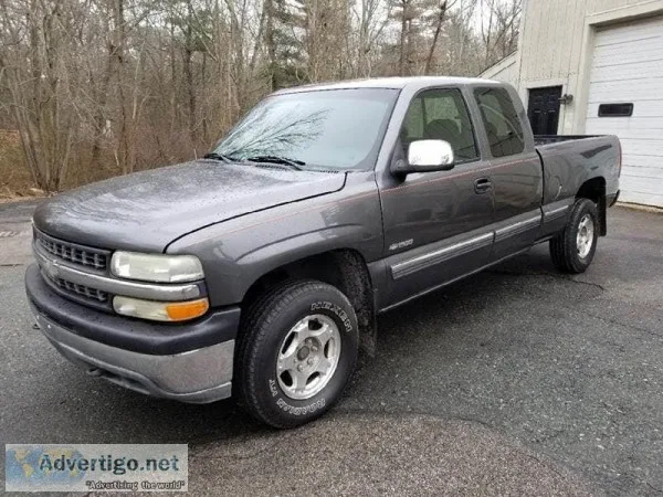 2003 Chevrolet Silverado 1500 Gray Pickup Truck