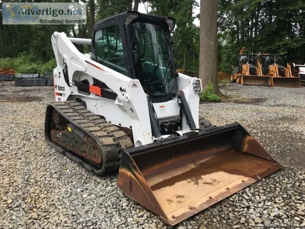 Bobcat T870 Skid Steer