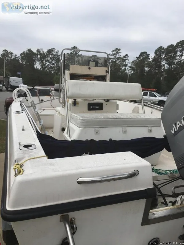 1995 Sea Pro boat