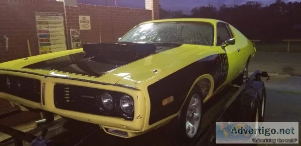 Dodge Charger SE