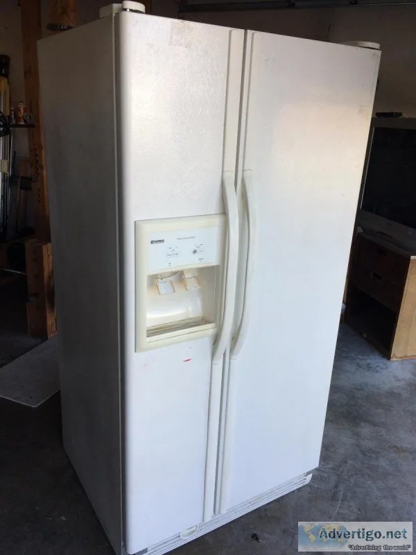 22 cubic foot Side x Side very clean inside