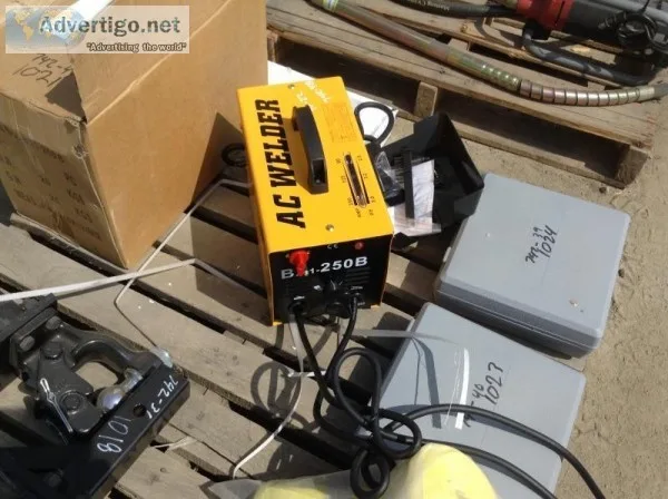 UNUSED ARC WELDER 250amp electric.