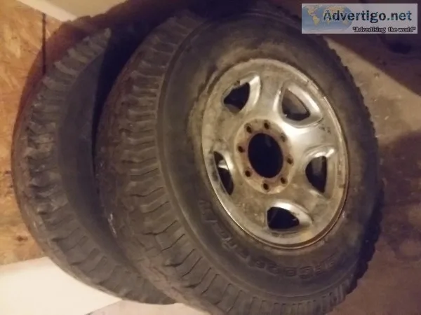Pair Tires and Wheels LT 28570A 17