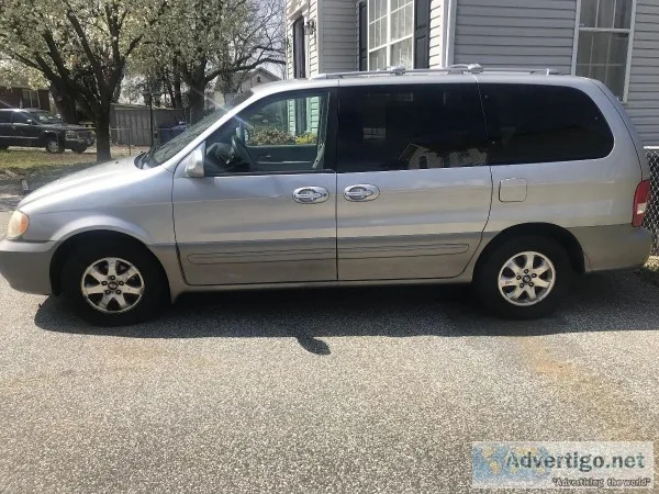 2005 Kia Sedona for a sale