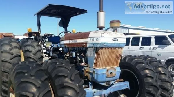 1989 Ford 5610 Tractor
