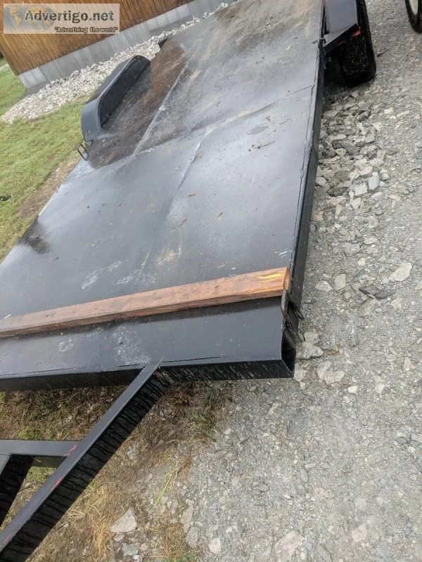 16  Boat Trailer