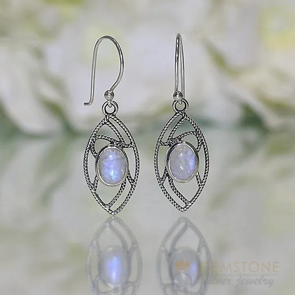 Moonstone Earring - PLEASING OCULUS - GSJ