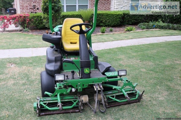 John Deere 2500E Reel mower