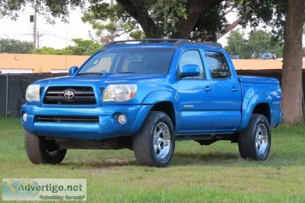 Like New 2005 Toyota Tacoma TRD Blue Truck