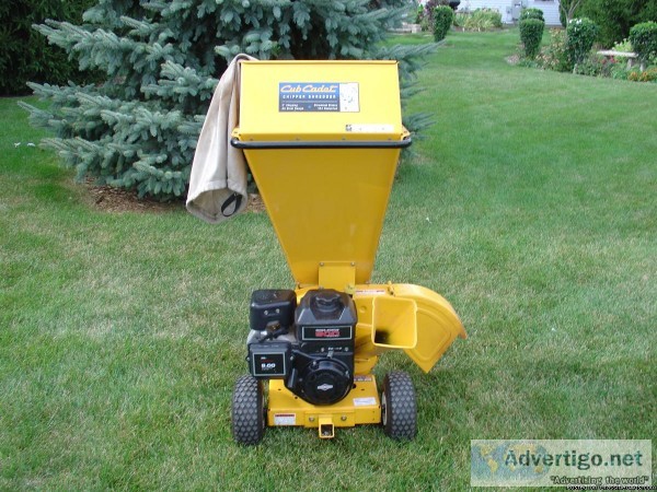 Cub Cadet CS 2210 Chipper Shredder