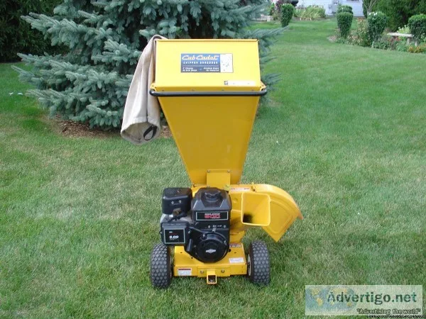 Cub Cadet CS 2210 Chipper Shredder