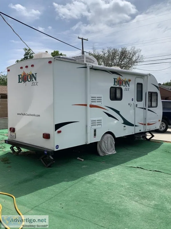 Pacific coachworks e16bb Econ 2014