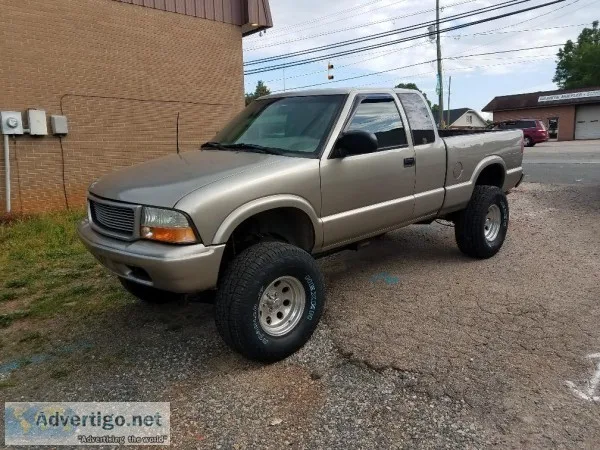2001 GMC 4x4 Ext cab Sonoma