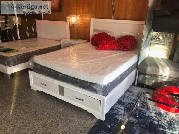 BEDROOM SET. NEW PLATFORM BED FRAME WITH DRAWERS