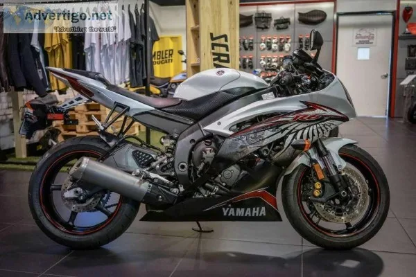 2012 Yamaha YZF-R6 Only 3900 Miles
