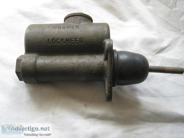 1958 BUICK NEW MASTER CYLINDER
