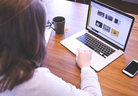 Make money blogging
