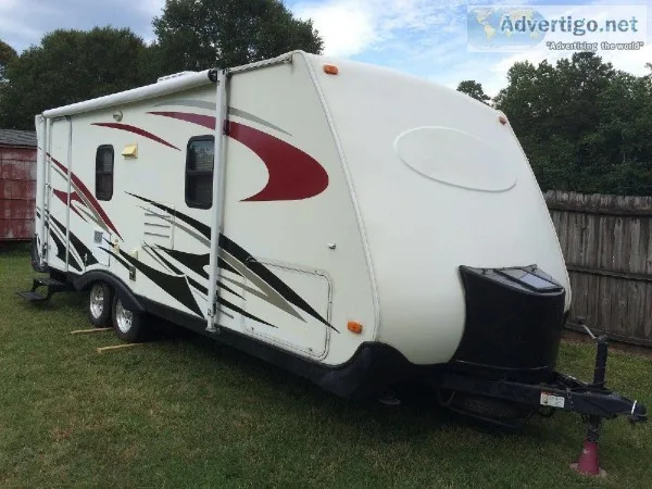  2004 Keystone Zeppelin Travel Trailer