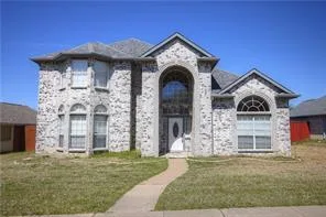 Come take a look Spacious home with lots of natural light