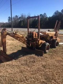 1985 Case 304 Trencher