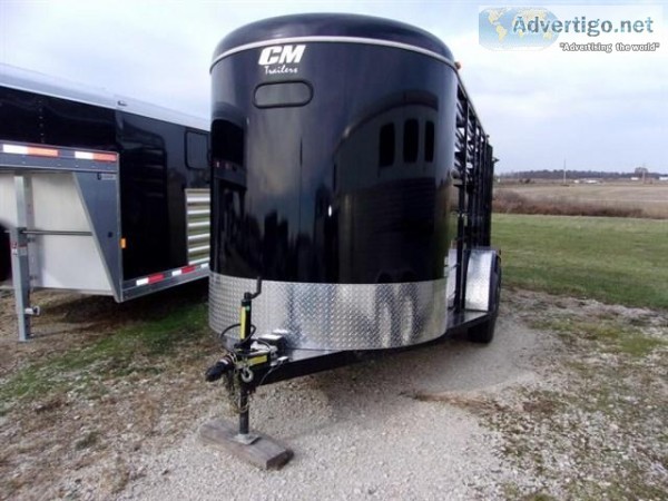 2016 CM 6 x 15 horse trailer Stocker
