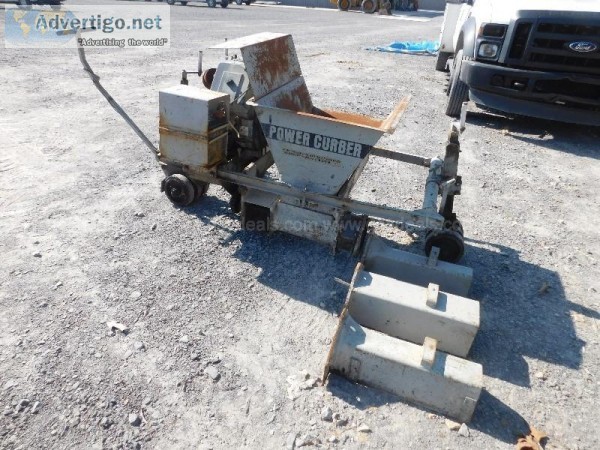 Power Curber Concrete Extruding Curb Machine