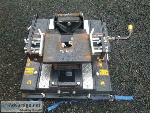 Demco fith wheel hitch