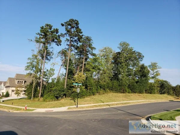 Private Lot For Sale in Mackintosh On The Lake (Burlington NC)